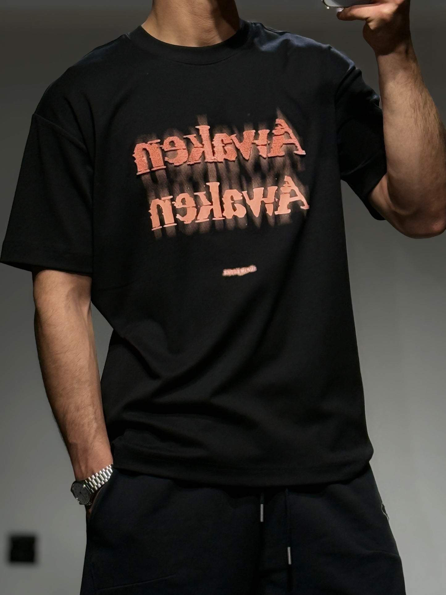 TEE SHIRT Awaken