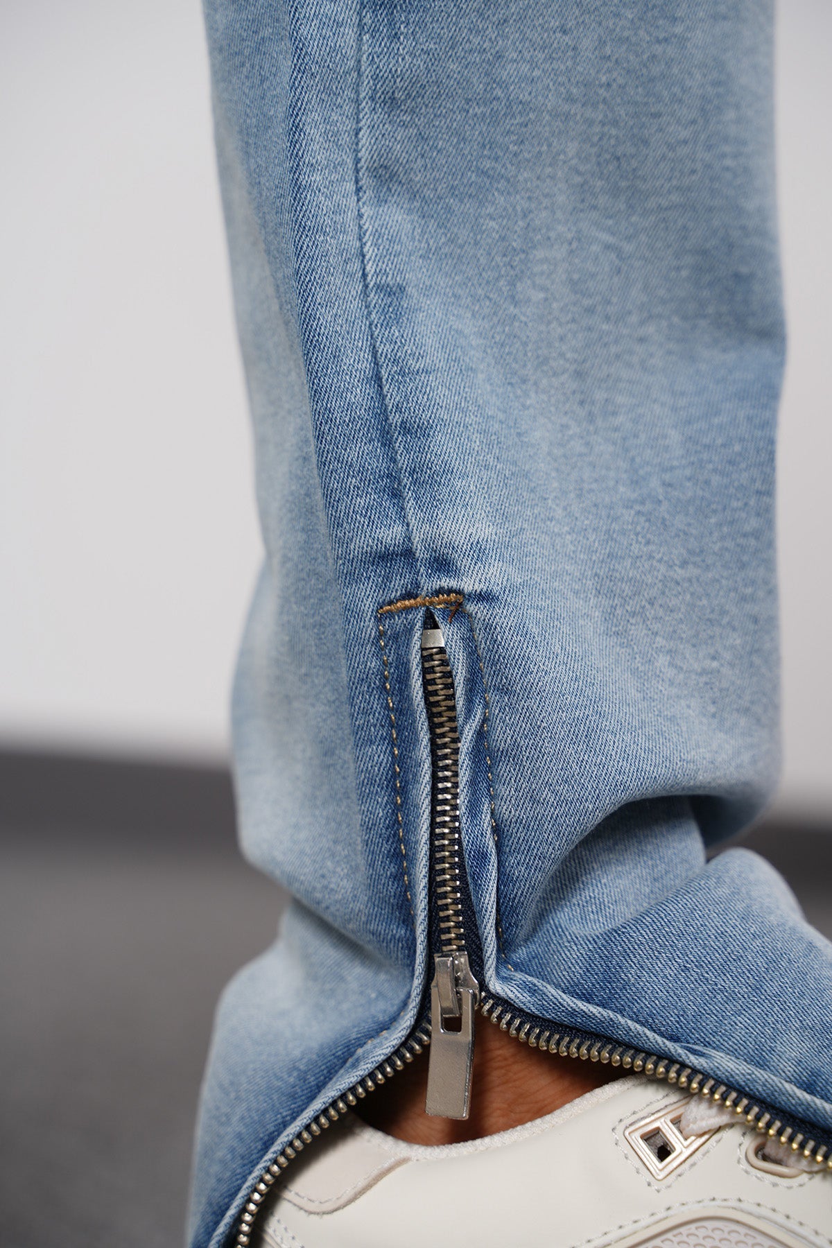 JEAN ZIPPED - BLUE 087