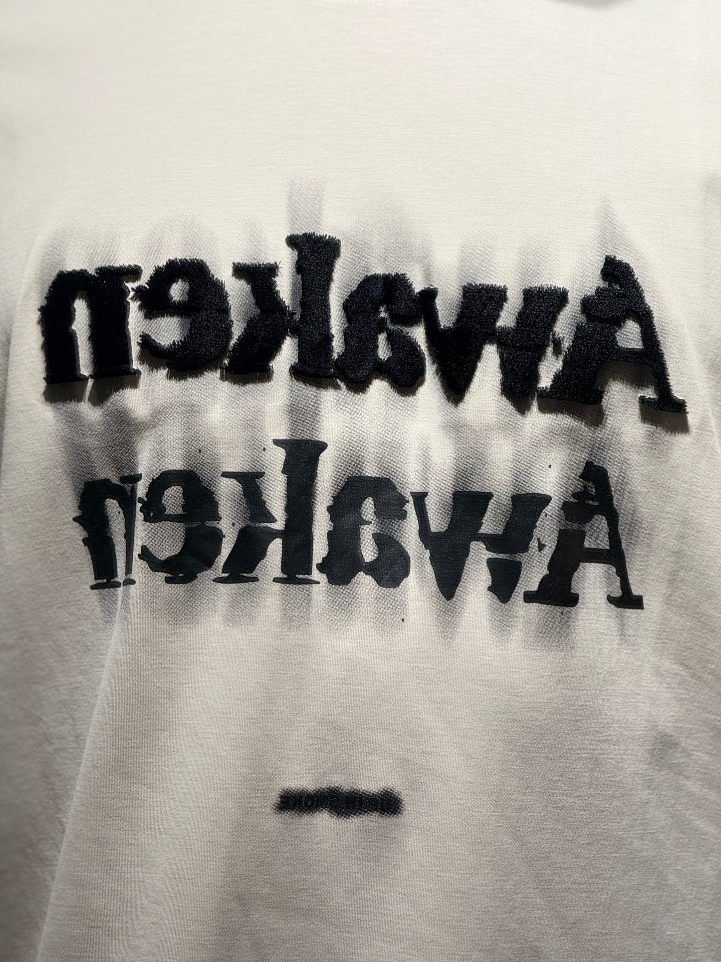 TEE SHIRT Awaken